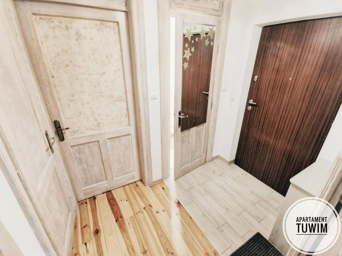 Apartament Tuwim Przemyśl Εξωτερικό φωτογραφία